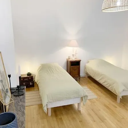 - Garden - Private Access To The Loir בית נופש